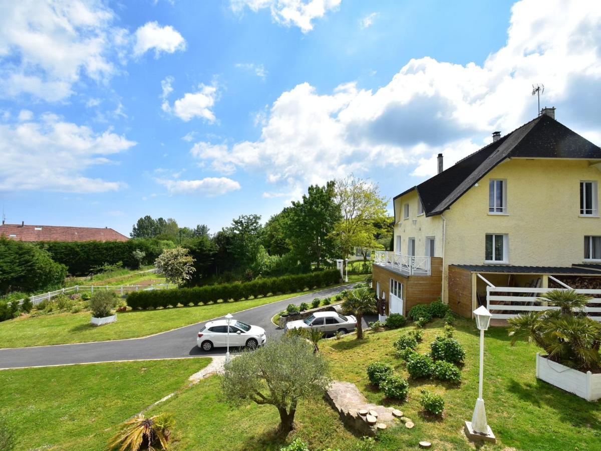 Superb Holiday Home Near The Beach Quinéville Habitación foto